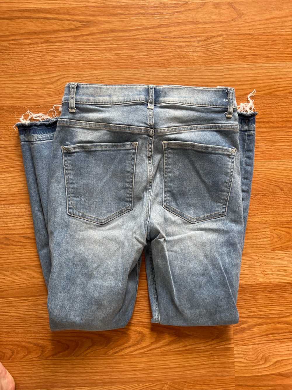 Express High Rise Cropped legging Jeans - Picture 4 of 5